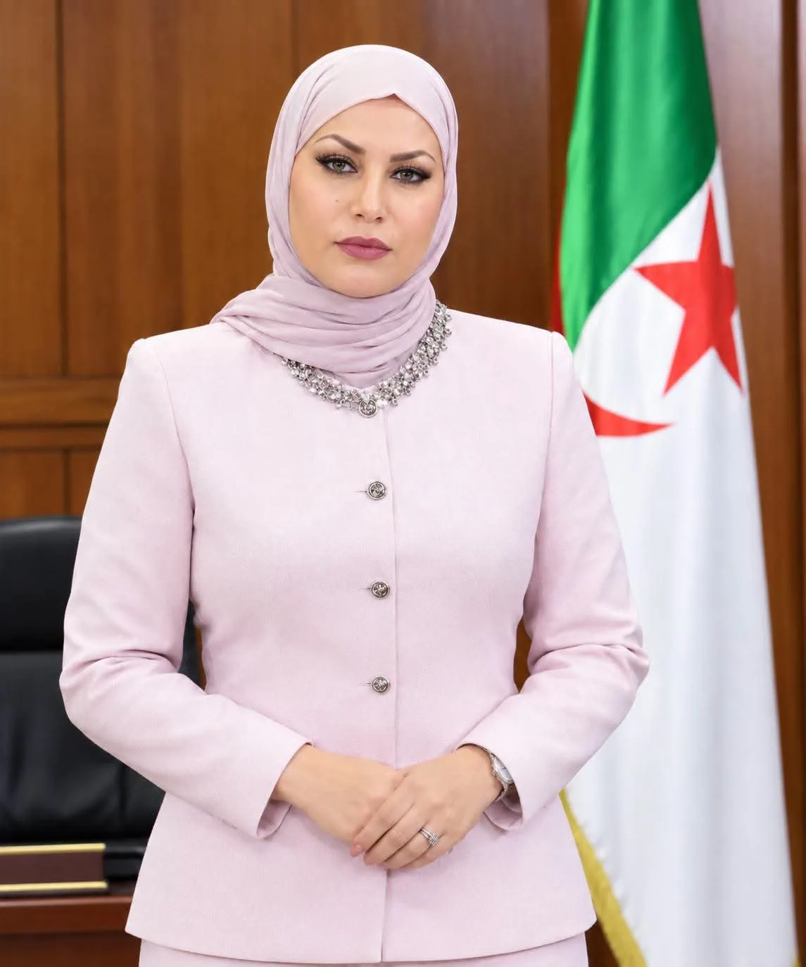 قانون العقوبات..فريدة عبري توجه رسالة مؤثرة لأمهات الضحايا