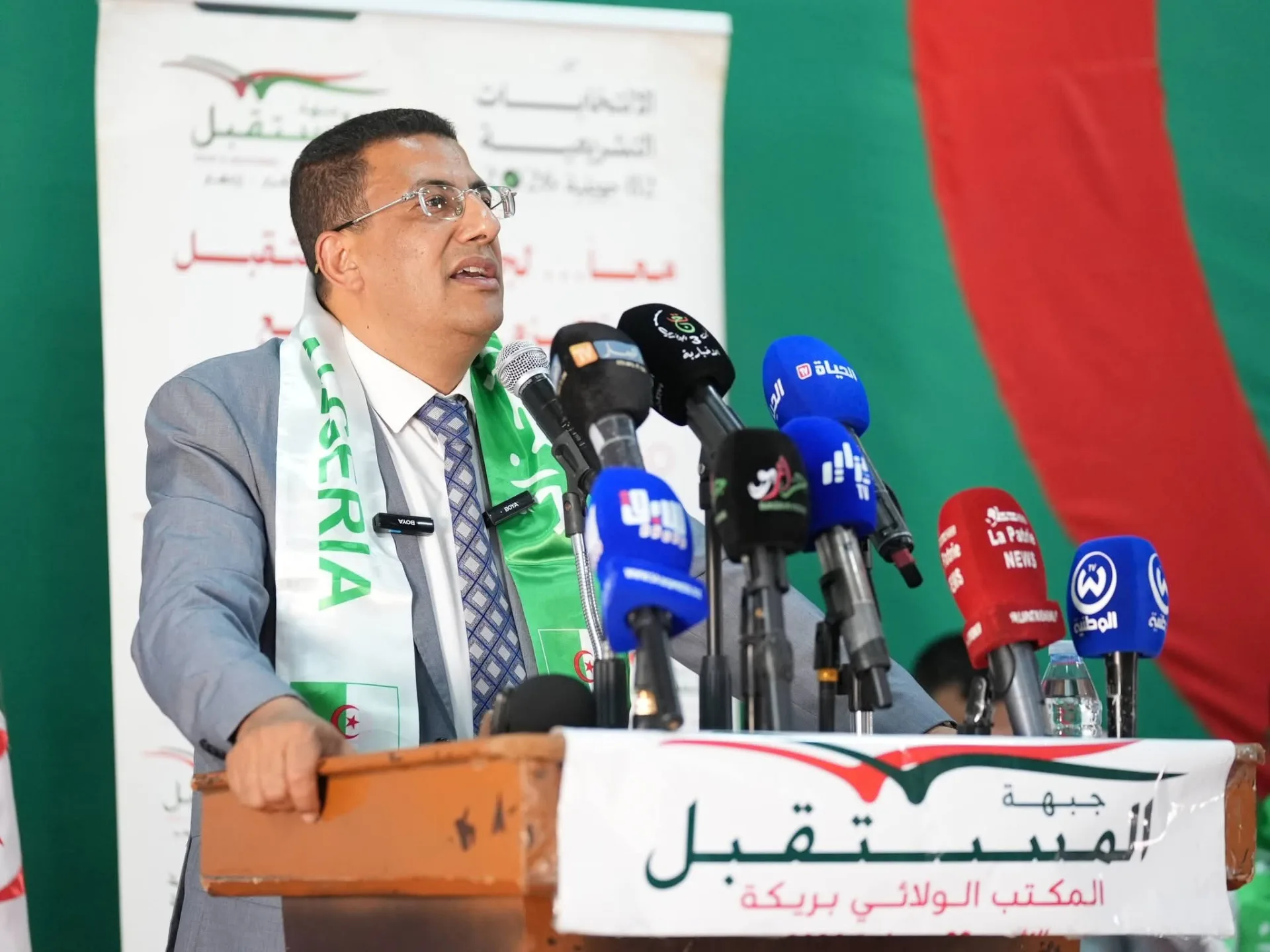 بوطبيق يدعو لبرلمان وطني فاعل لا برلمان ضجيج