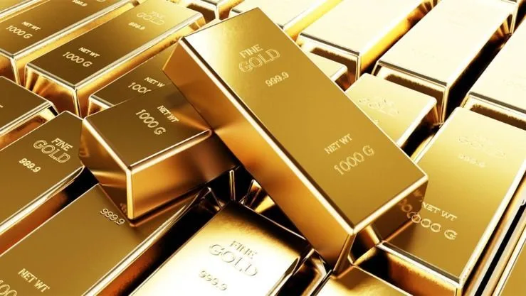 تراجع أسعار الذهب مع انتظار المستثمرين إشارات السياسة النقدية