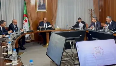 الوزير الأول يترأس إجتماعا وزاريا مشتركا للوقوف على تحضيرات الدخول المدرسي