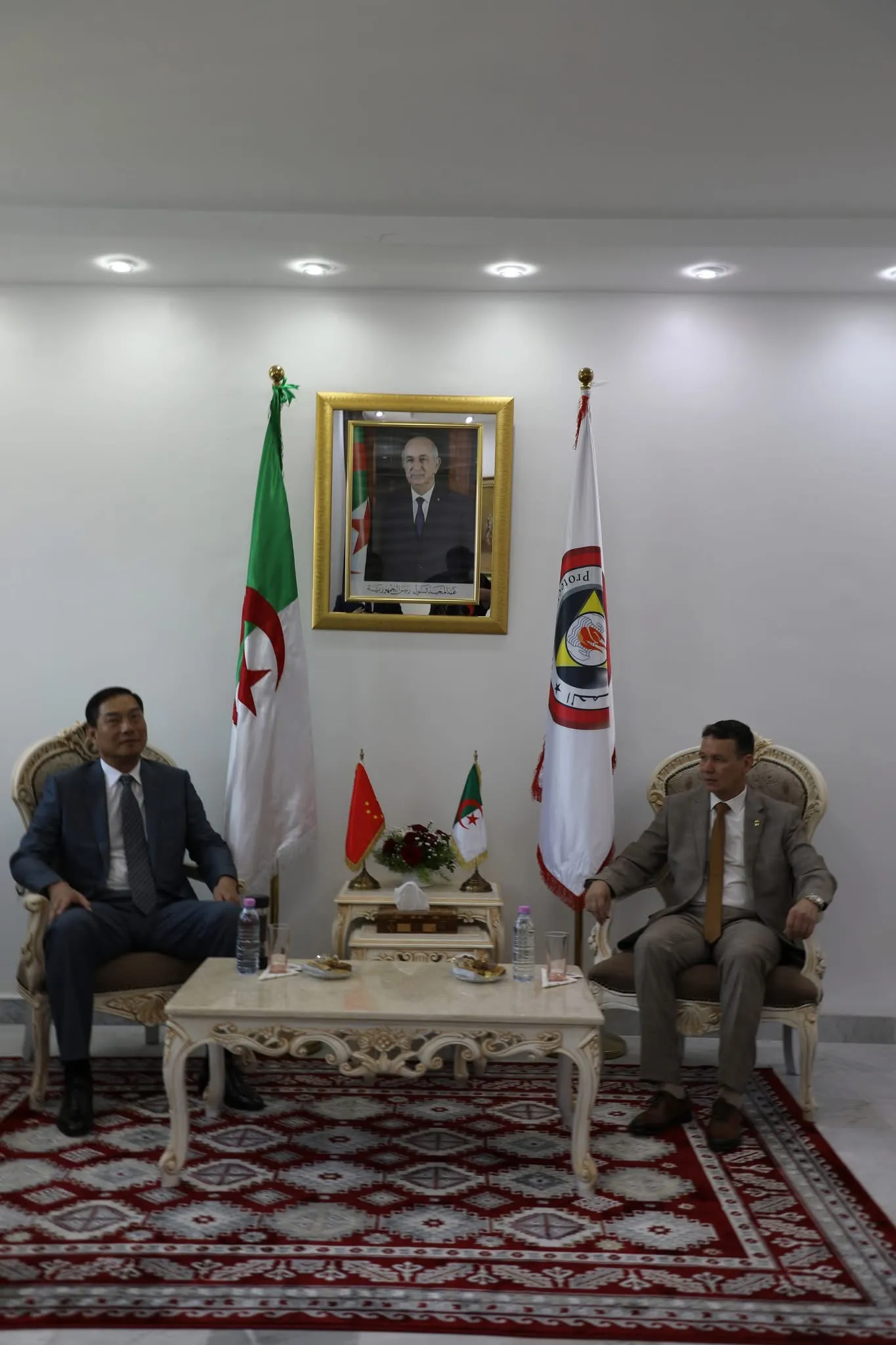 الصين تقف على التجربة الجزائرية في الإنقاذ وإدارة المخاطر