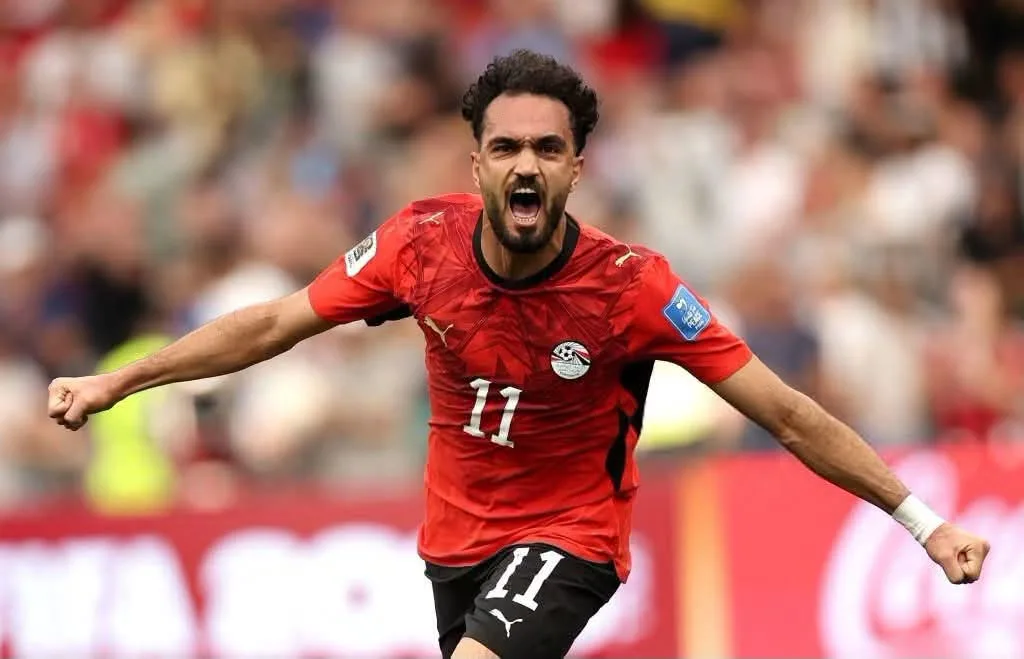 زيكو ينهار بالبكاء ويصرح.. مبروك للأرجنتين كأس العالم