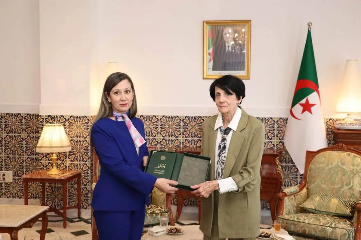 للارتقاء بالتعاون الثنائي..عسلاوي تستقبل بوفدش في زيارة مجاملة