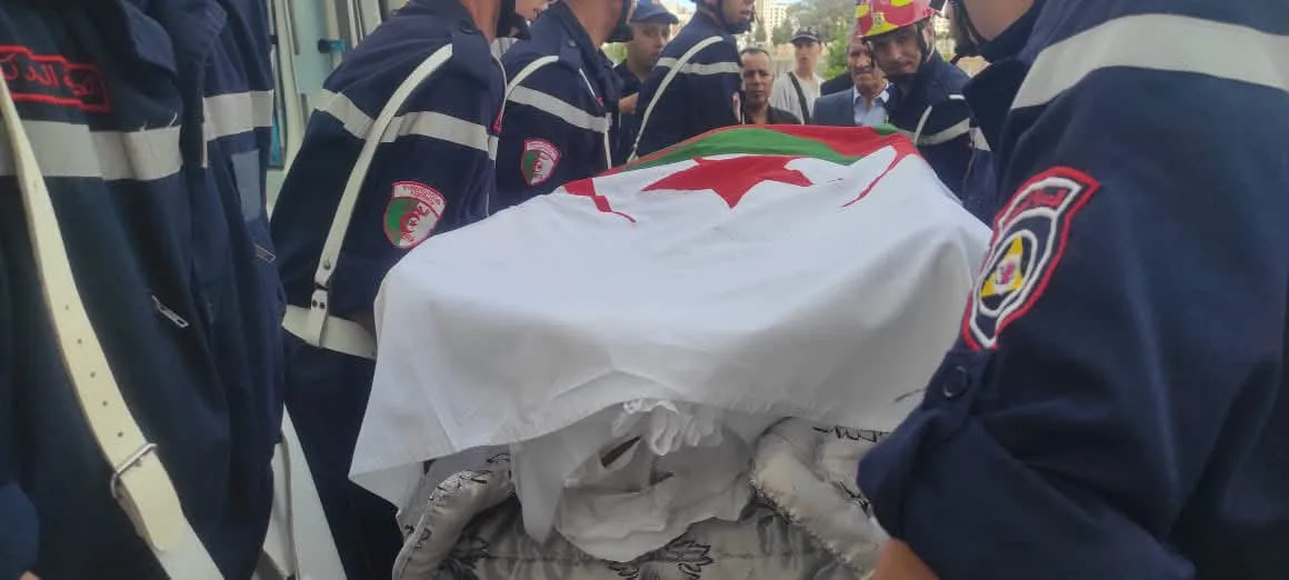 تشييع جثمان مدير ديوان رئاسة الجمهورية بوعلام بوعلام في وهران