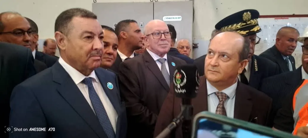 سيفي يشرف على تدشين مصنع إنتاج حديد الخرسانة التابع لمؤسسة "فوندال"