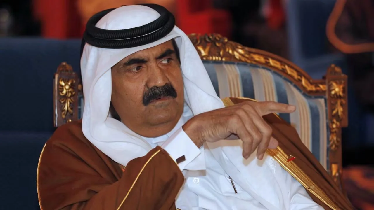 الديوان الأميري القطري يعلن وفاة الشيخ حمد بن خليفة آل ثاني