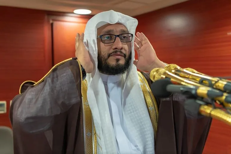 وفاة مؤذن المسجد الحرام الشيخ إبراهيم مدني عن عمر 51 عاما