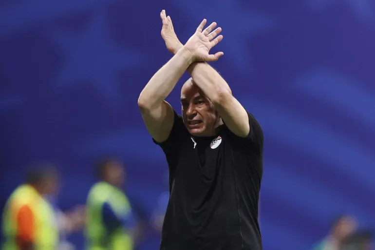 الاتحاد المصري يمدد عقد المدرب حسام حسن بعد الإنجاز العالمي