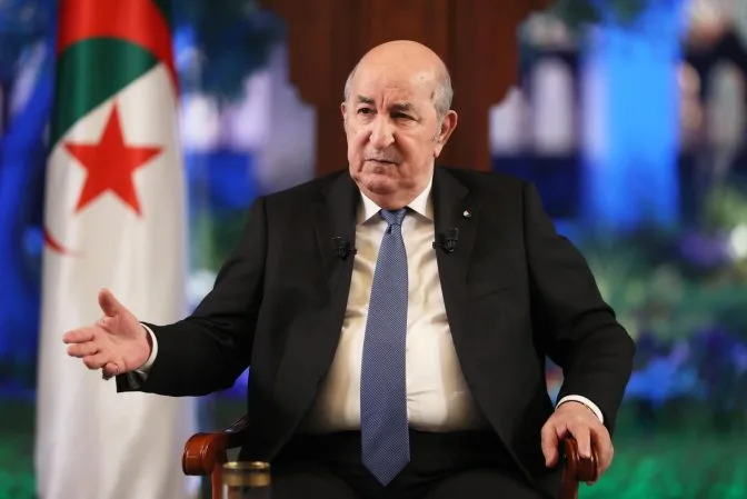 الرئيس تبون يعقد لقاءً إعلاميًا مع ممثلي الصحافة الوطنية