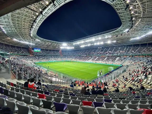 الكاف يعتمد 7 ملاعب جزائرية لاستضافة المنافسات القارية