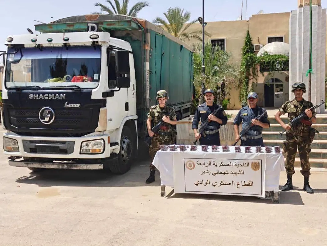 الجمارك تحبط محاولة تهريب أقراص مهلوسة عبر شاحنة محملة بالبطاطا