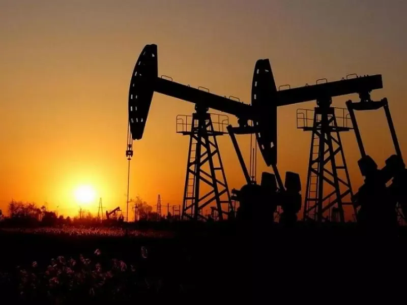 مستجدات أسعار النفط في الأسواق العالمية